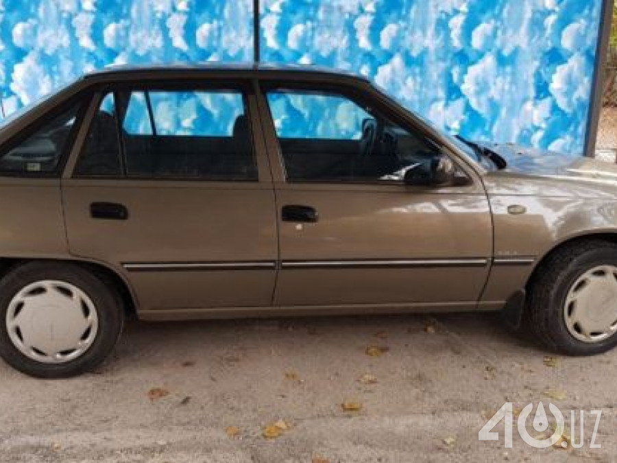 Daewoo Uz Nexia I (SOHC)