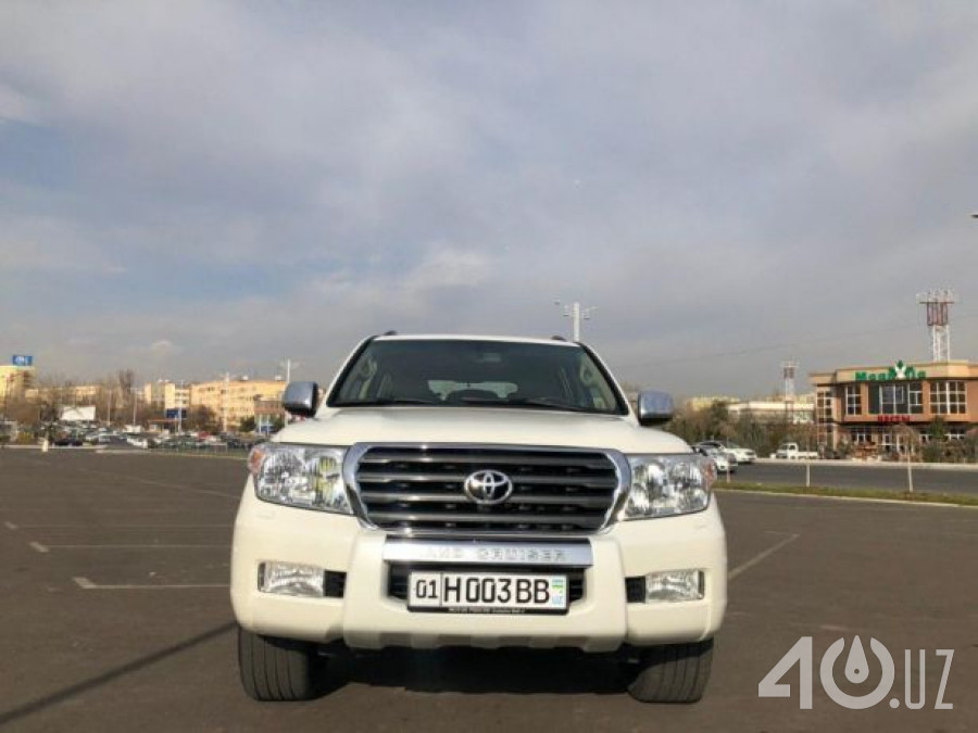 Toyota Land Cruiser 200 Series