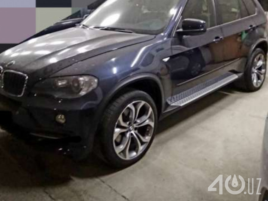 BMW X5 II (E70)