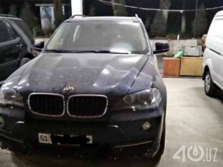 BMW X5 II (E70)
