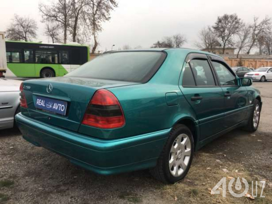 Mercedes-Benz C-klasse I (W202) Рестайлинг