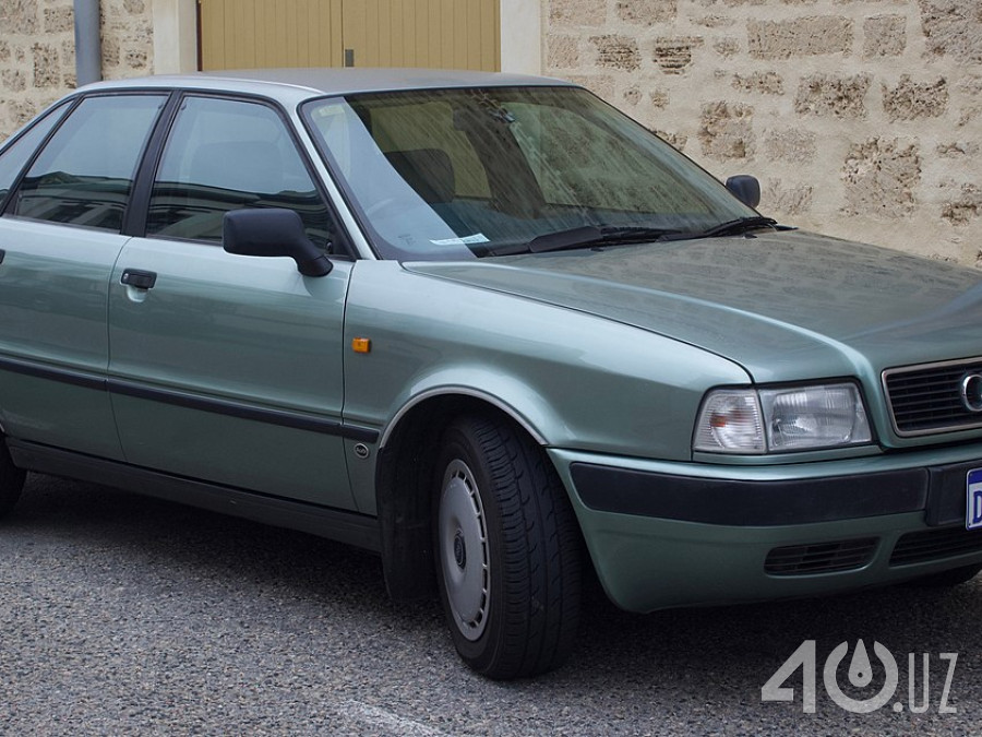 Audi 80 V (B4)