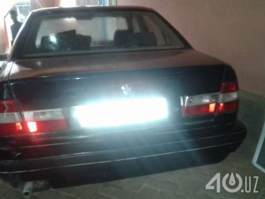 BMW M5 II (E34)