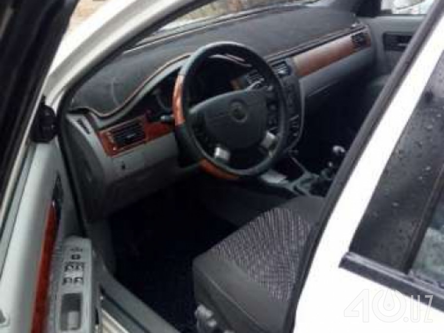 Chevrolet Uz Lacetti II (Gentra)