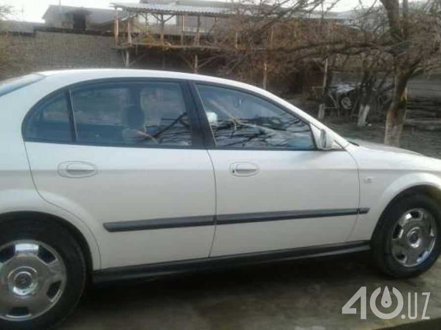 Daewoo Magnus