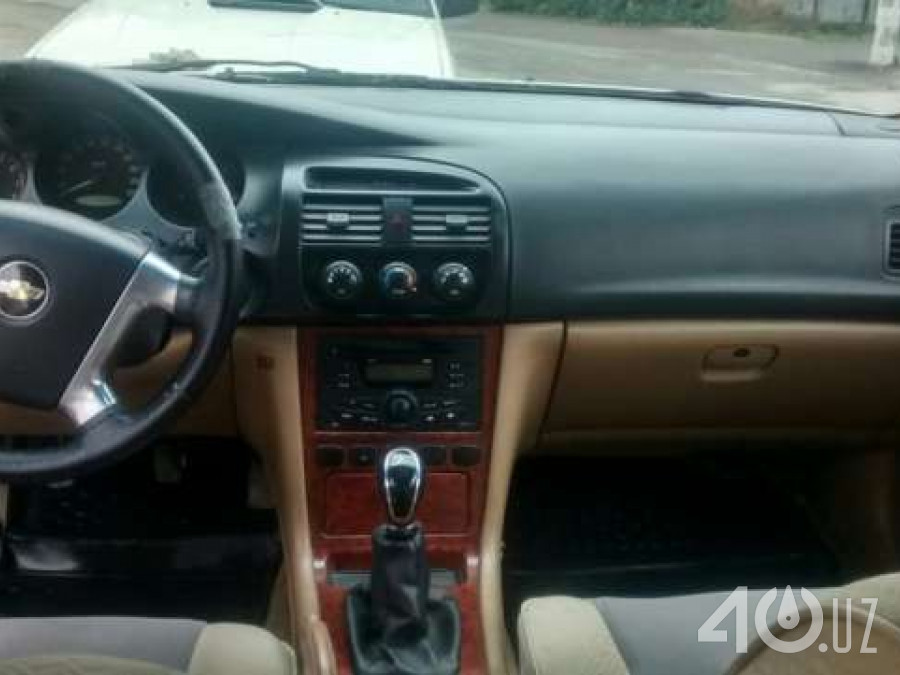 Daewoo Magnus