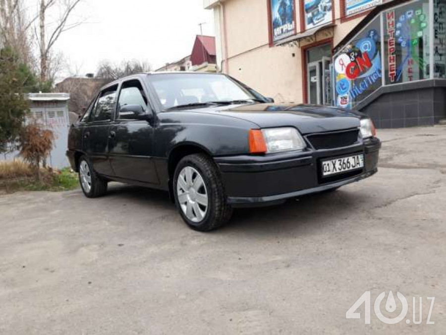 Daewoo Racer I