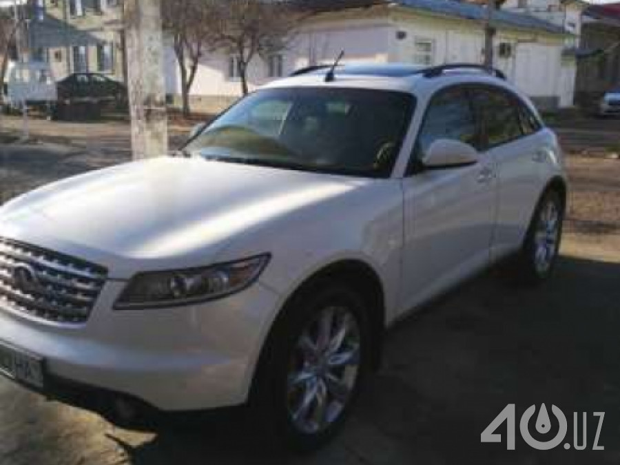 Infiniti FX I (S50)