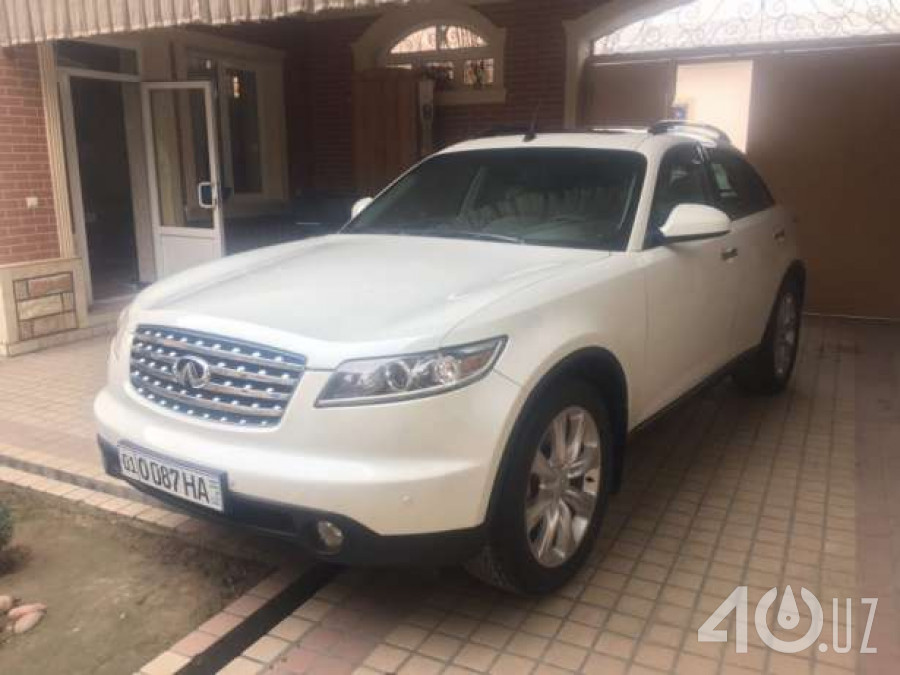 Infiniti FX I (S50)