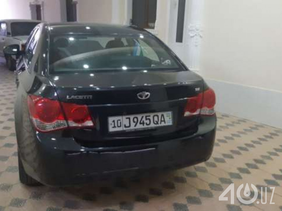 Daewoo Lacetti Premiere J300