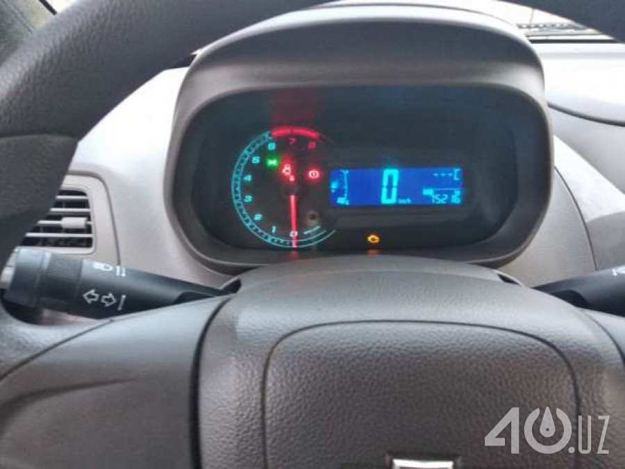 Chevrolet Uz Cobalt II