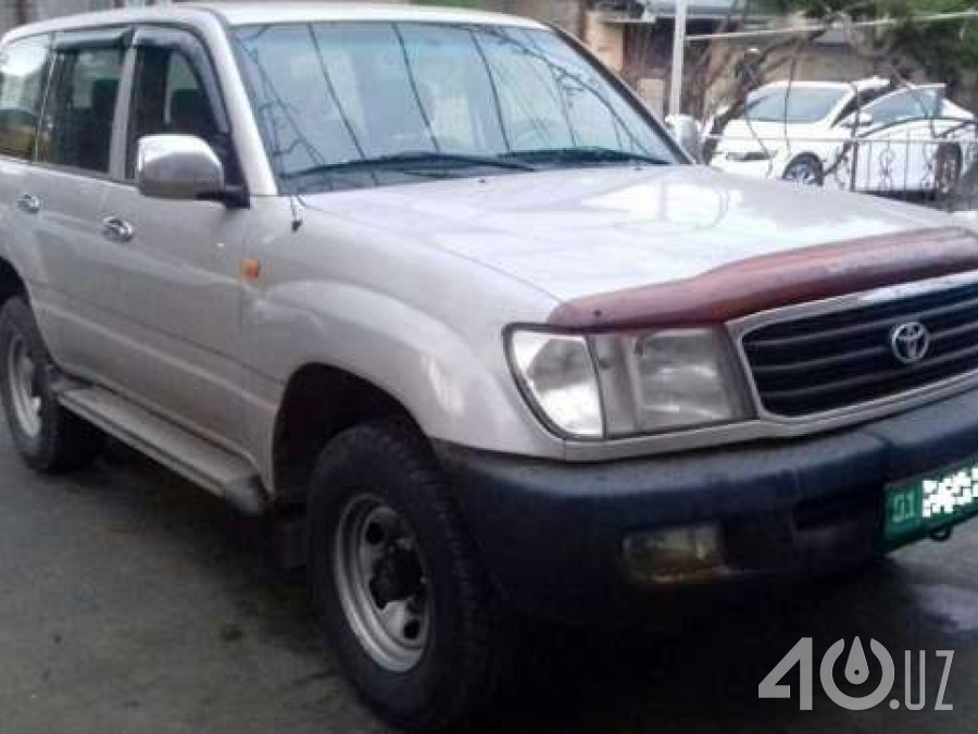 Toyota Land Cruiser 100 Series