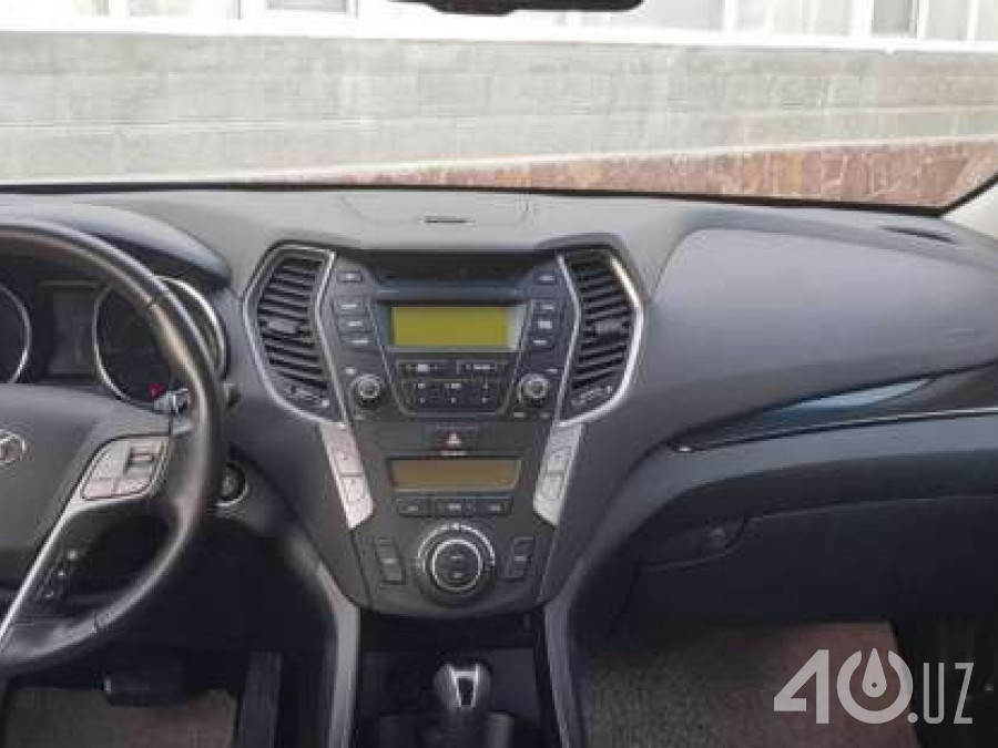 Hyundai Santa Fe III