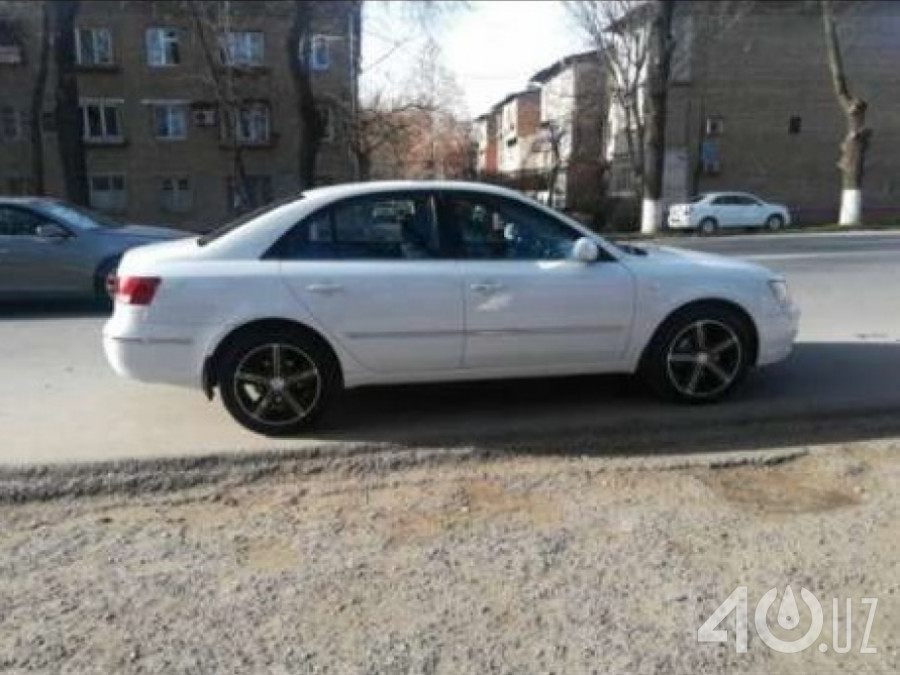 Hyundai Sonata V (NF)