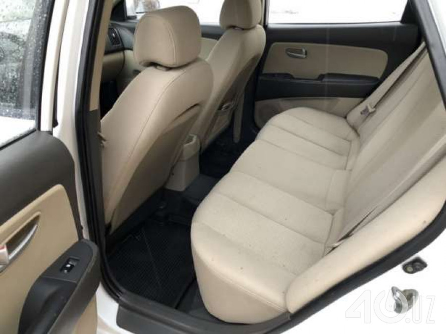 Hyundai Sonata V (NF)