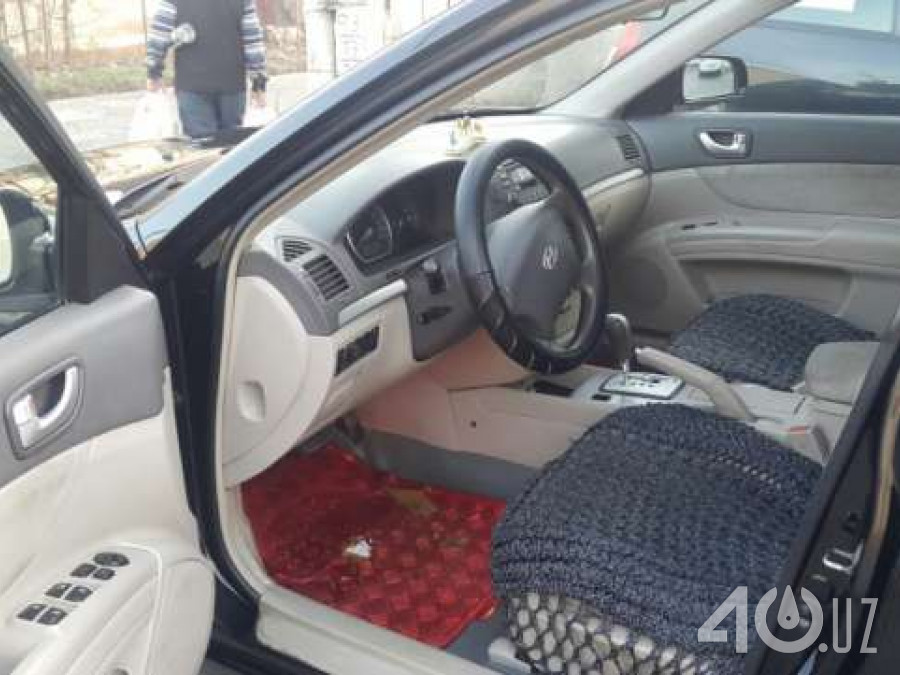 Hyundai Sonata V (NF)