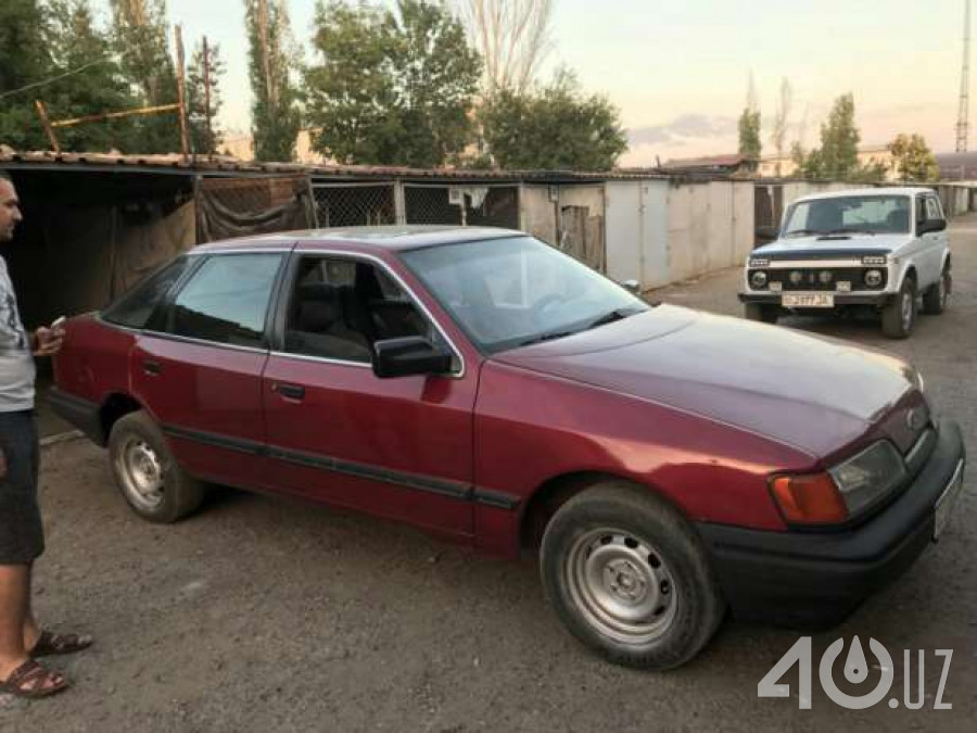 Ford Scorpio I