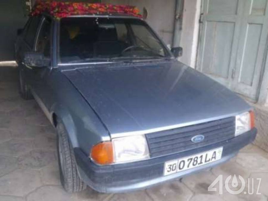 Ford Escort III