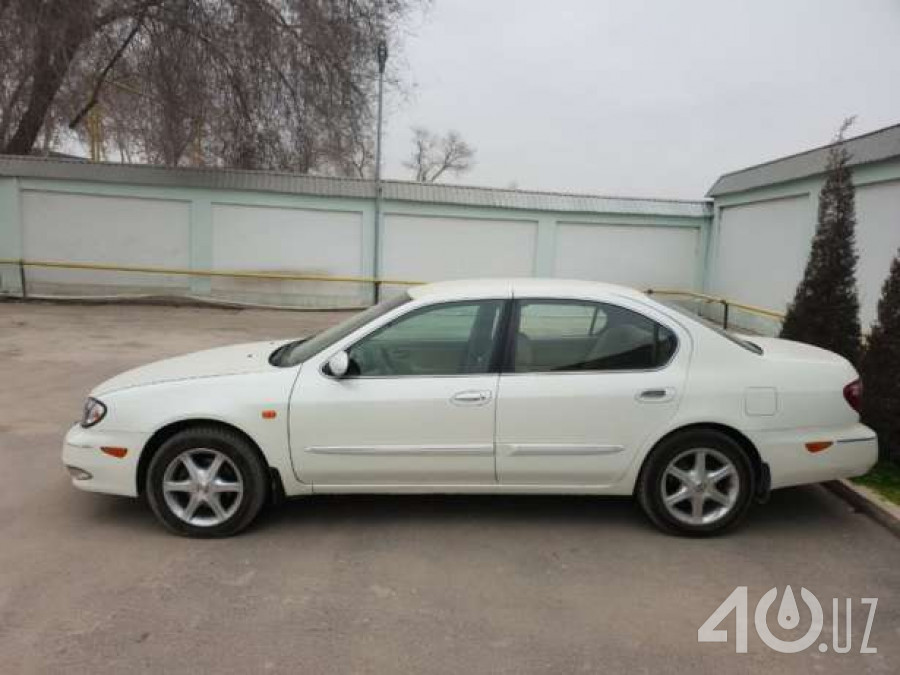 Nissan Maxima V (A33)