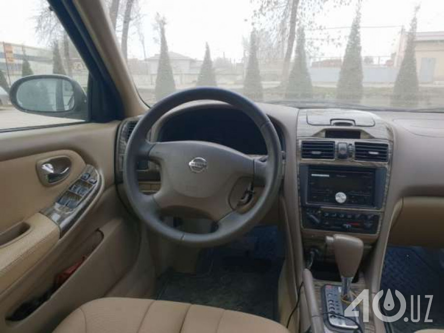 Nissan Maxima V (A33)