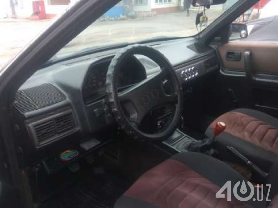 Audi 100 III (C3)