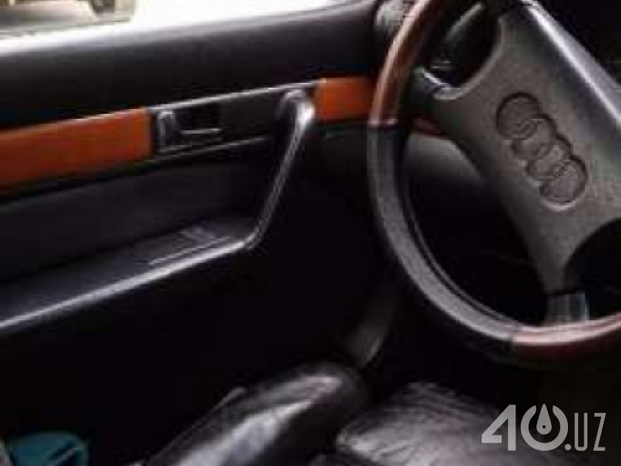 Audi 100 IV (C4)