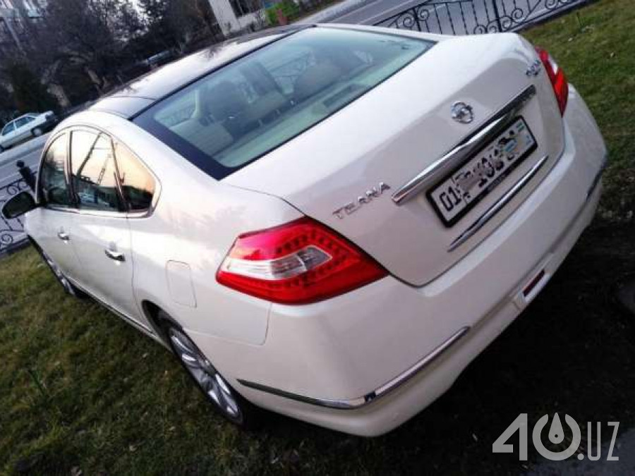 Nissan Teana II