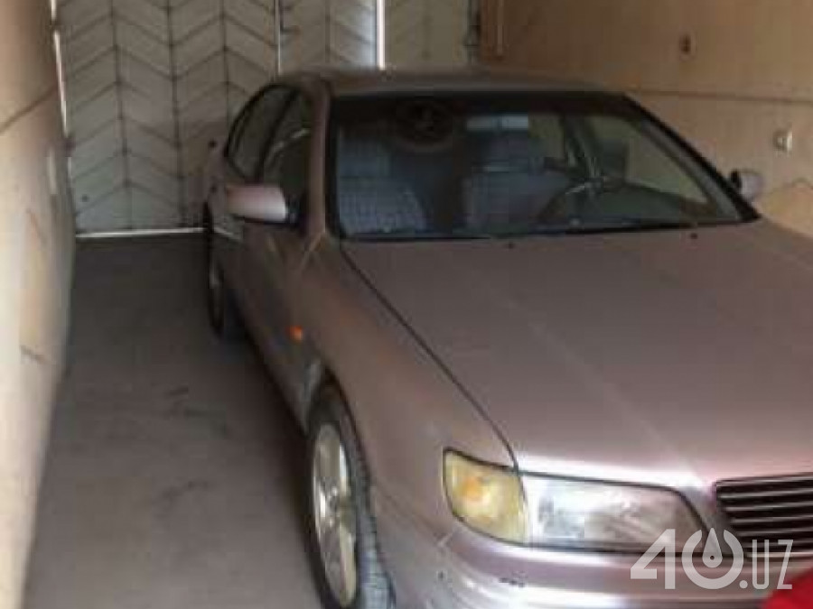 Nissan Maxima IV (A32)