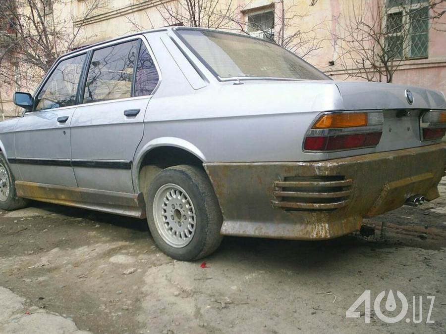 BMW 5 серия II (E28)