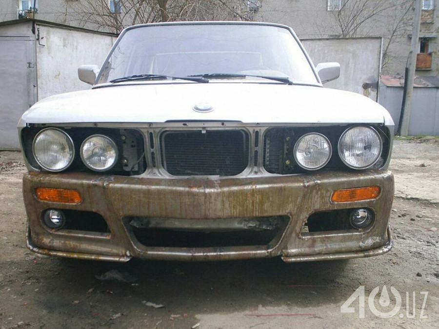 BMW 5 серия II (E28)