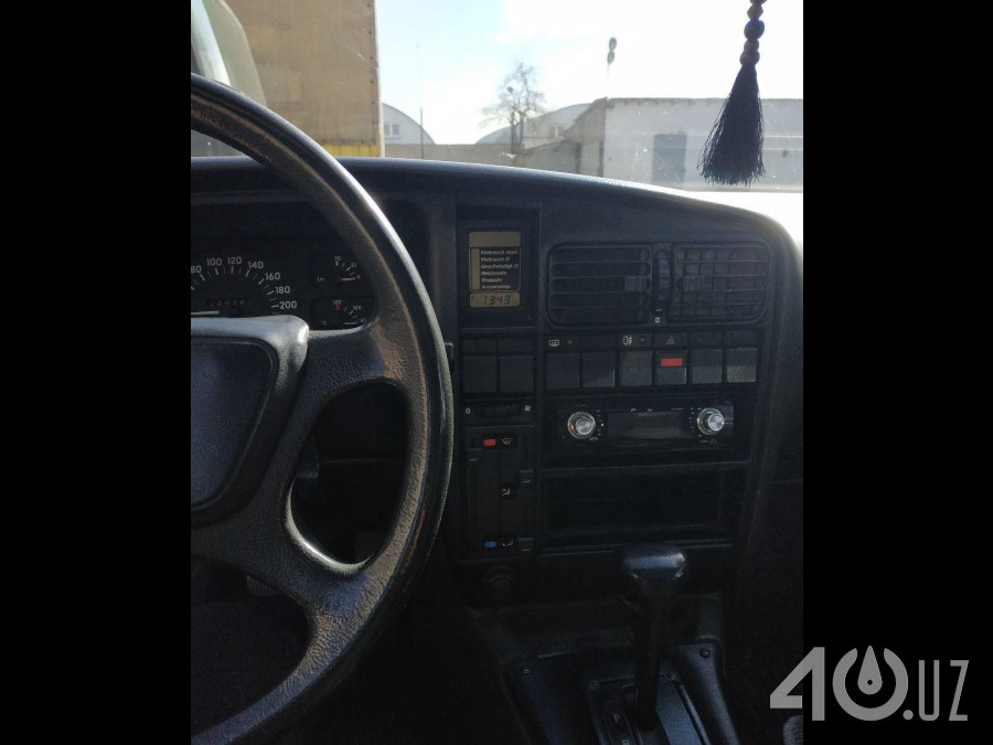 Opel Omega A