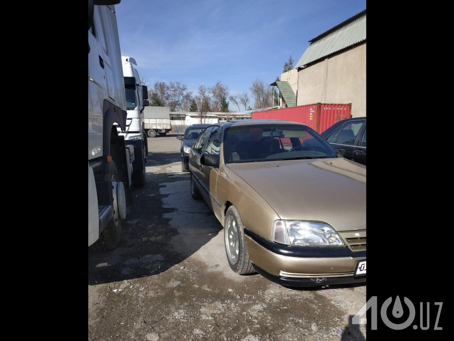 Opel Omega A