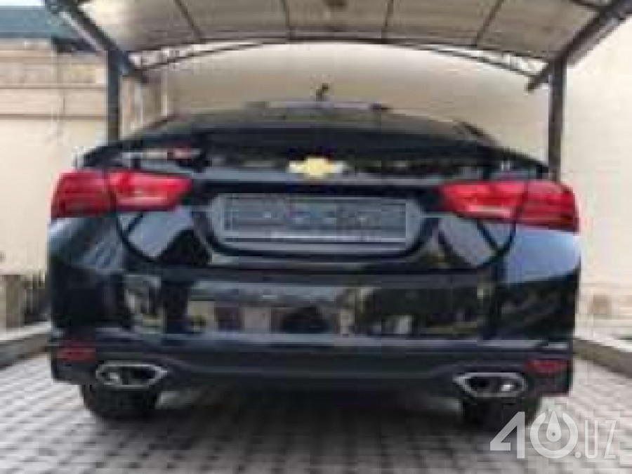 Chevrolet Uz Malibu II