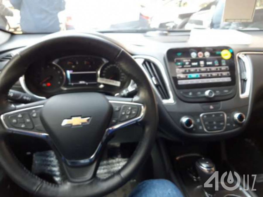 Chevrolet Uz Malibu II
