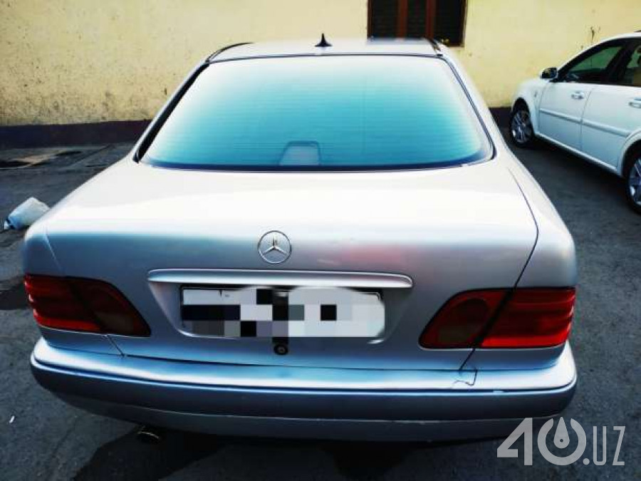 Mercedes-Benz E-klasse II (W210, S210)