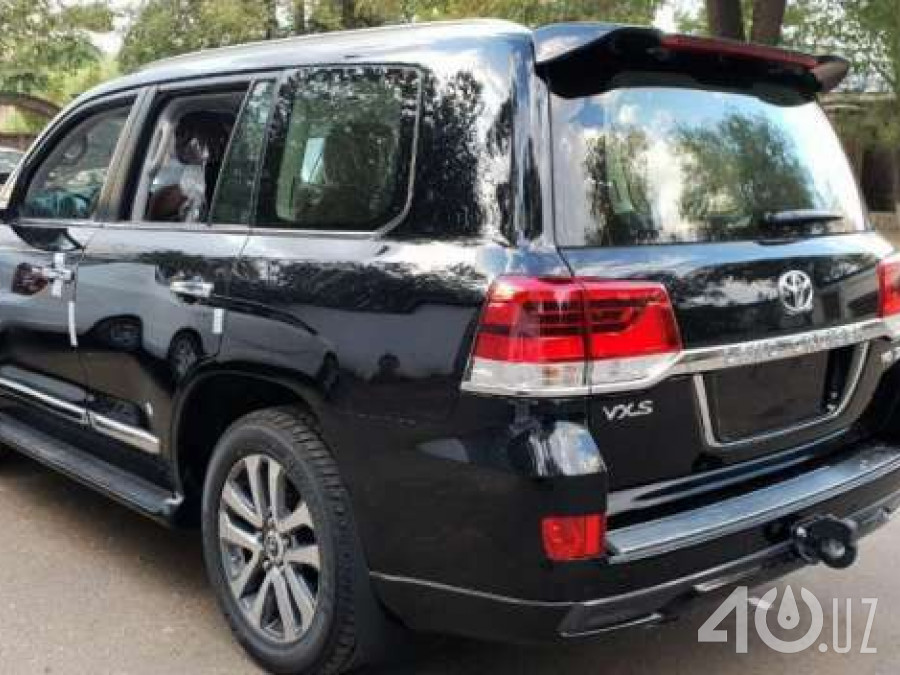 Toyota Land Cruiser 200 Series Рестайлинг 2