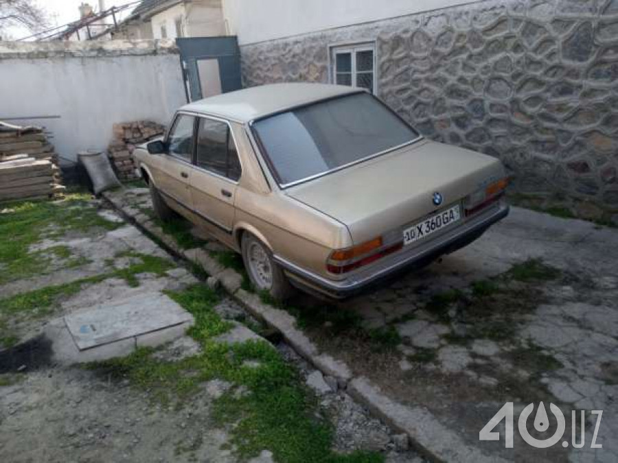 BMW 5 серия II (E28)