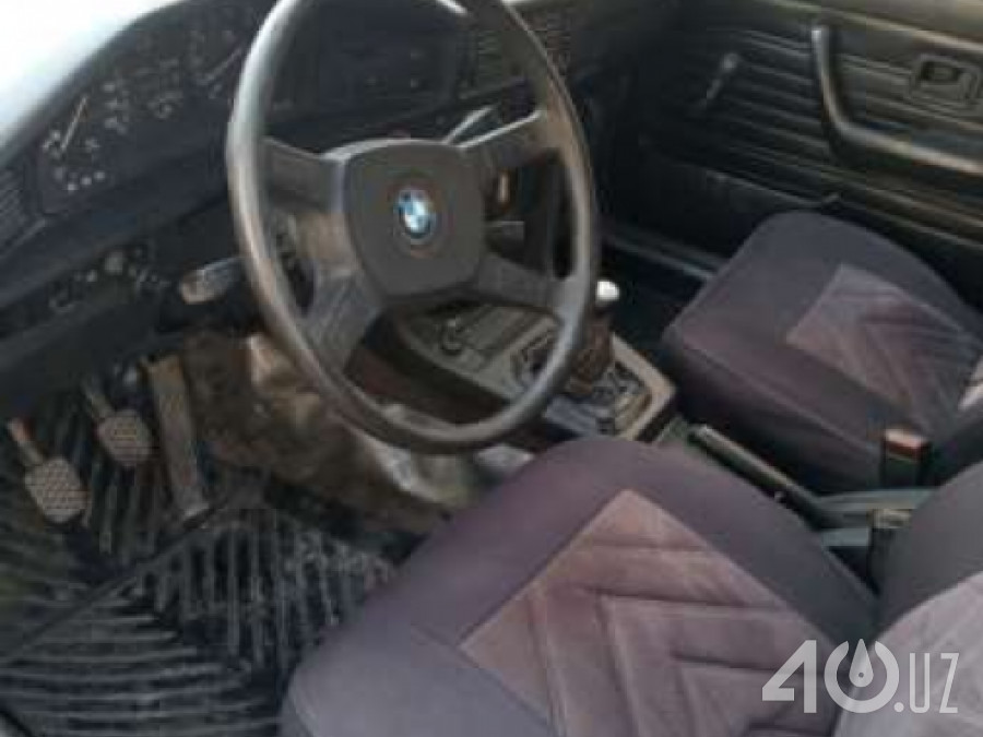 BMW 5 серия II (E28)