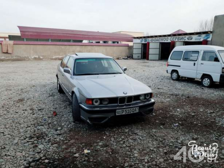 BMW 7 серия II (E32)