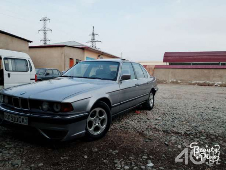 BMW 7 серия II (E32)