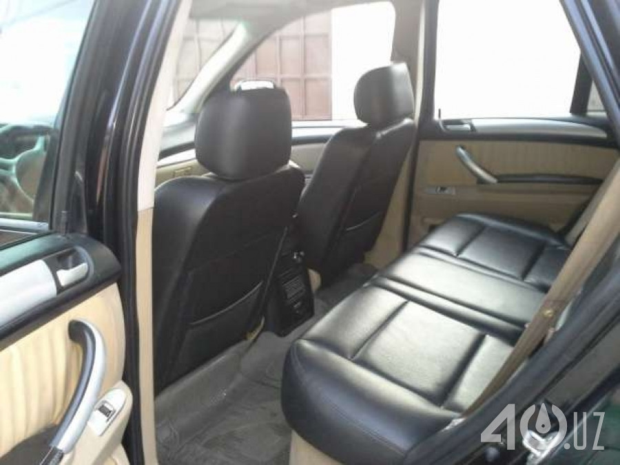 BMW X5 II (E70)