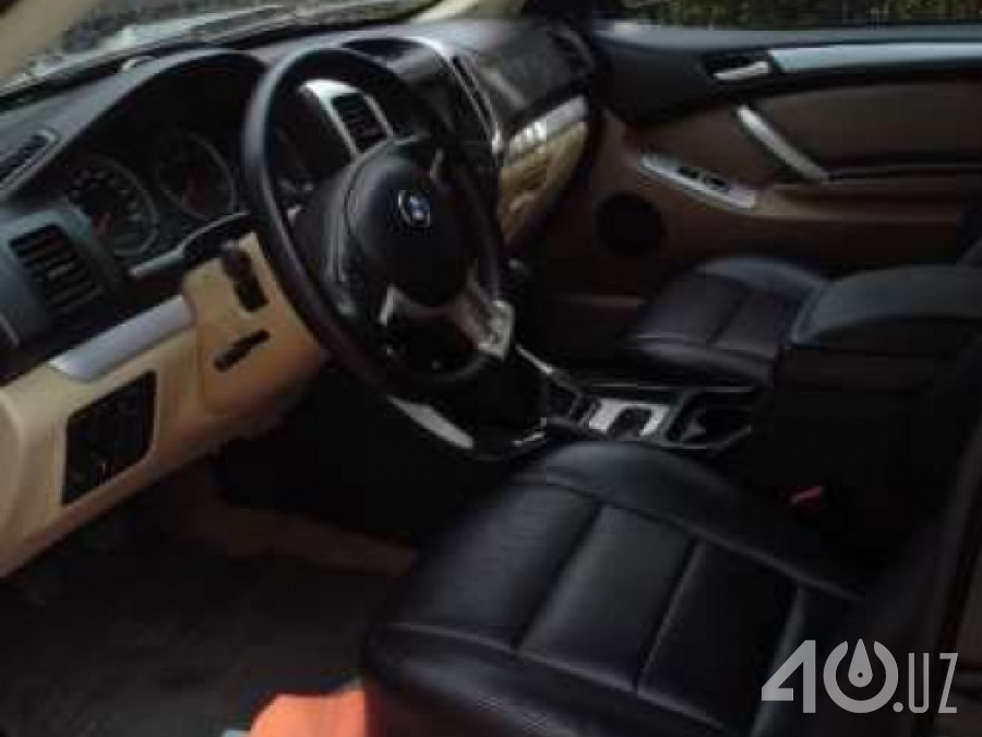 BMW X5 II (E70)