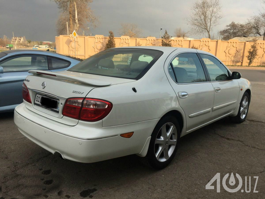Nissan Maxima V (A33)