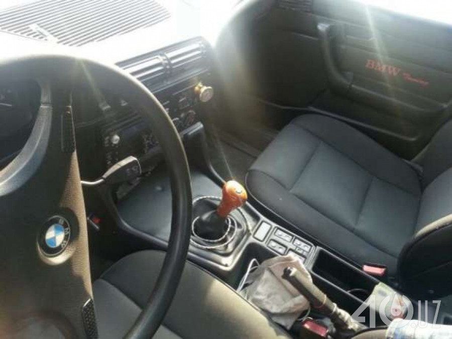 BMW M5 II (E34)