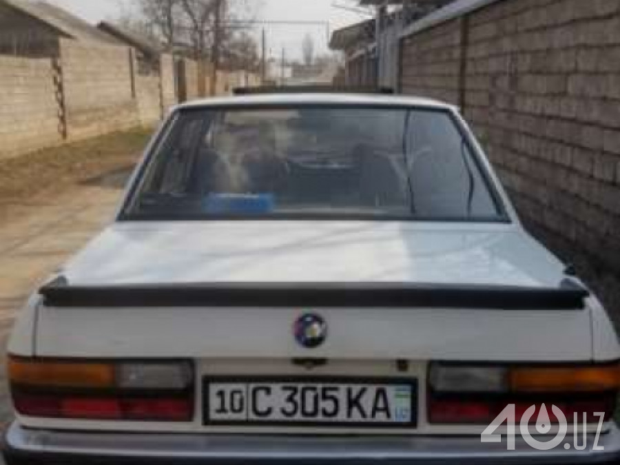 BMW 5 серия II (E28)