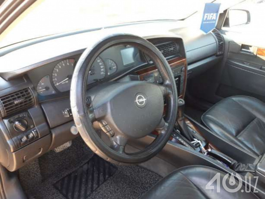 Opel Omega B Рестайлинг
