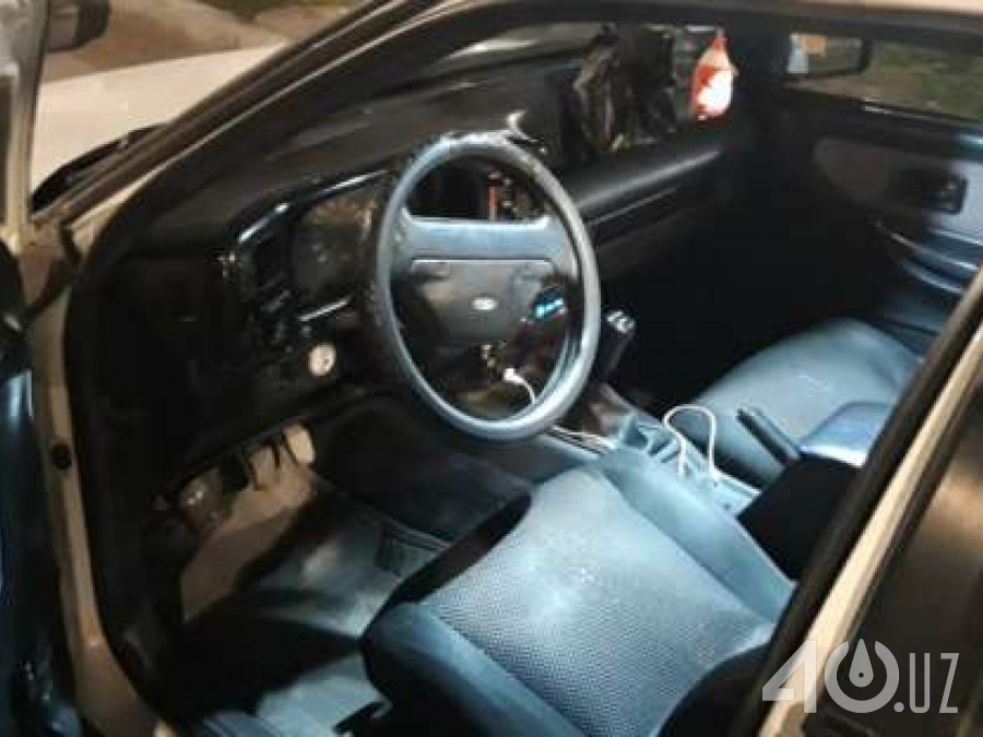 Ford Scorpio I