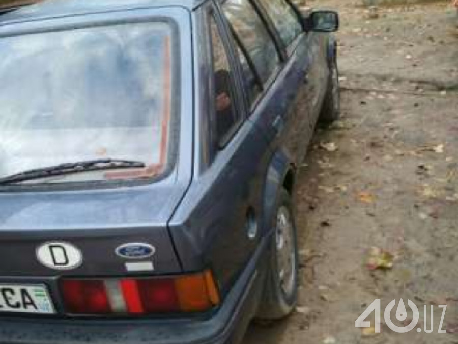 Ford Escort IV