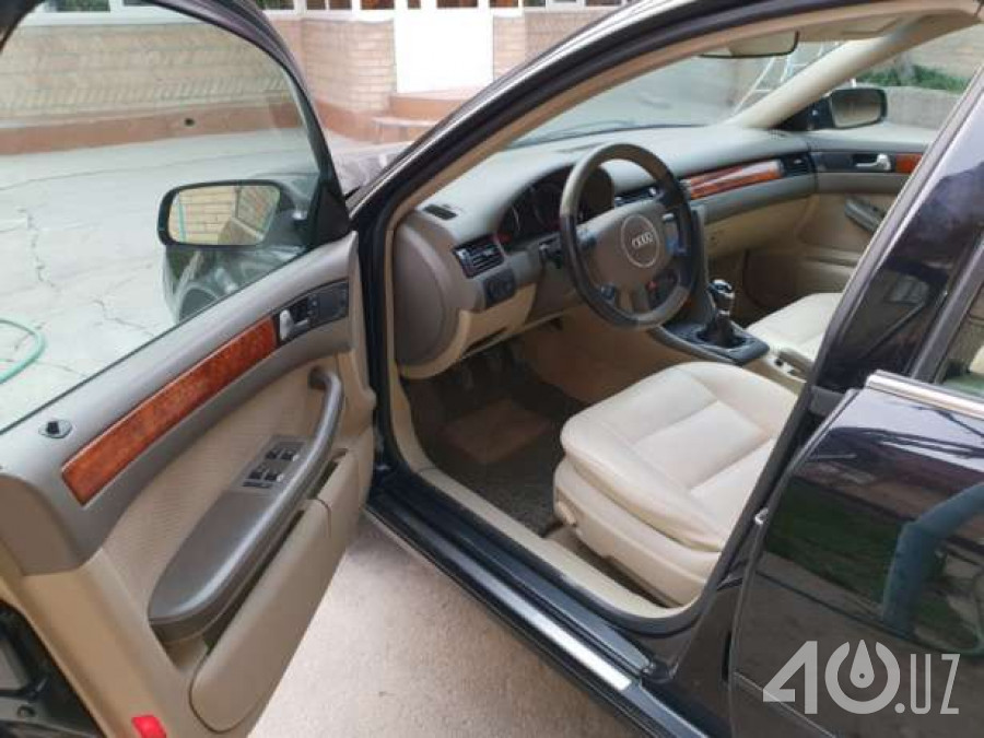 Audi A6 III (C6)