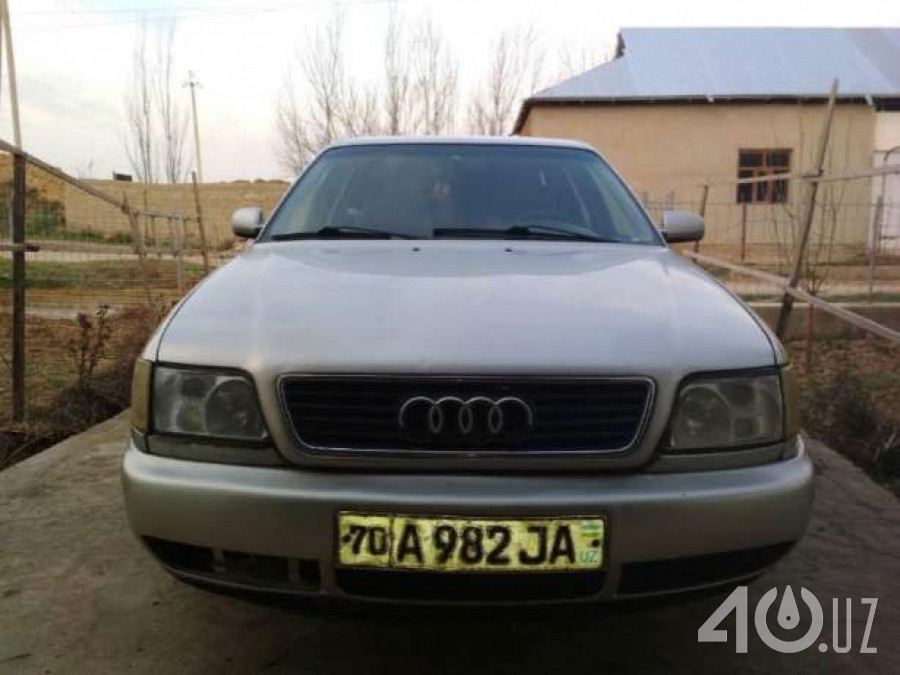 Audi A6 I (C4)